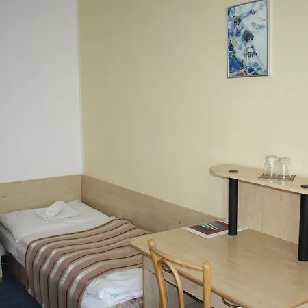 Uvs Hotel